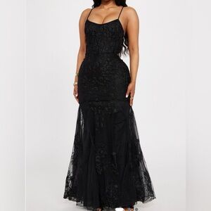 Fashion Nova Black Floral Maxi Dress